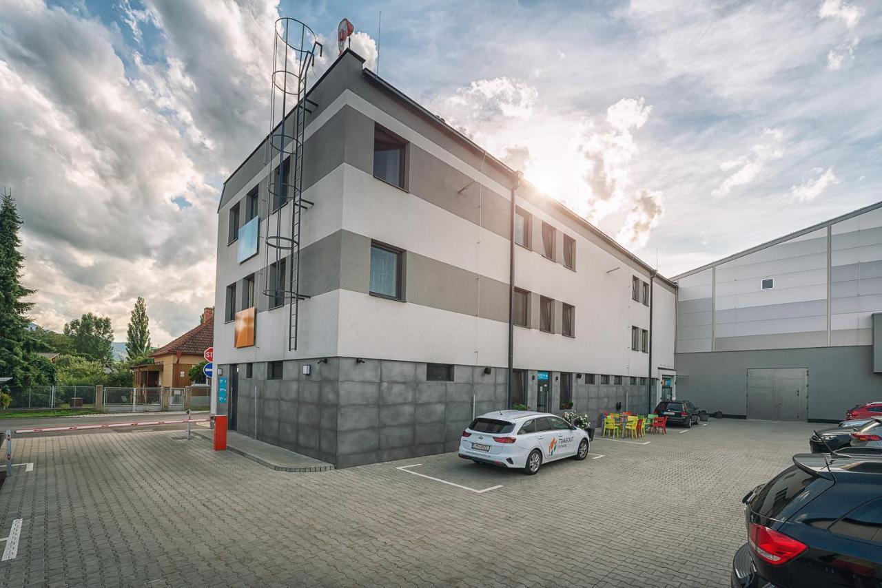 Timeout City Hotel Liptovsky Mikulas Ngoại thất bức ảnh