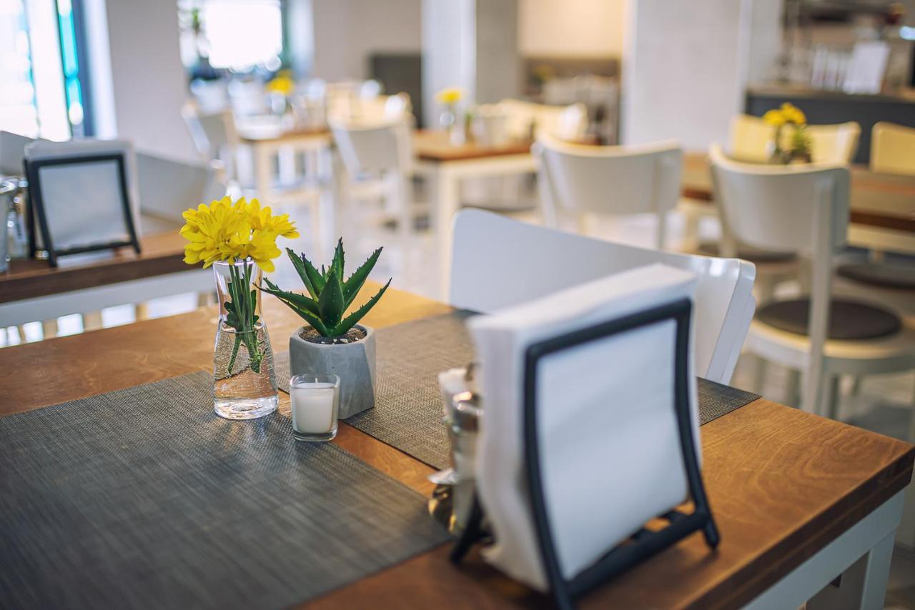 Timeout City Hotel Liptovsky Mikulas Ngoại thất bức ảnh